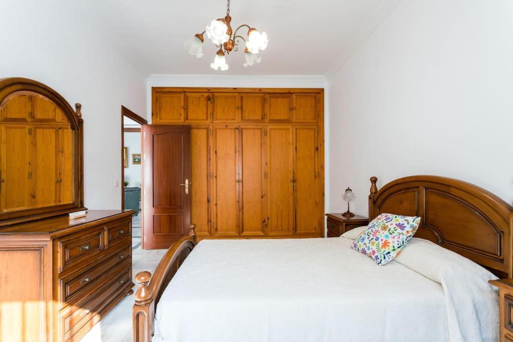 Espacio Y Comodidad En La Puerta Natural De Doñana * Villamanrique De La Condesa